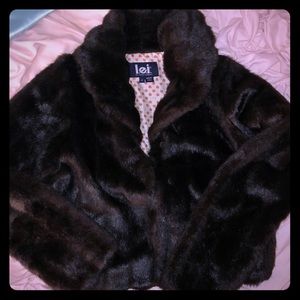 Lei furry jacket